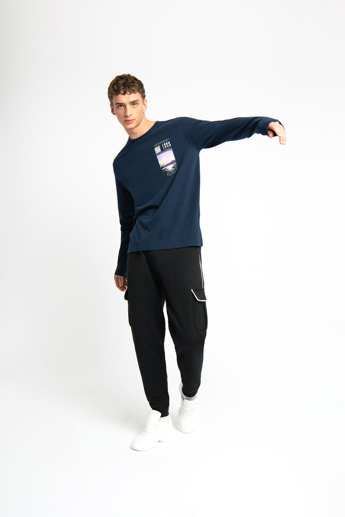  Urban Threads Streetscape Spectrum Long Sleeve T-Shirt :  Clothing, Shoes & Jewelry